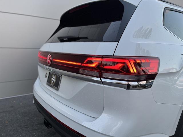 new 2026 Volkswagen Atlas car, priced at $45,039