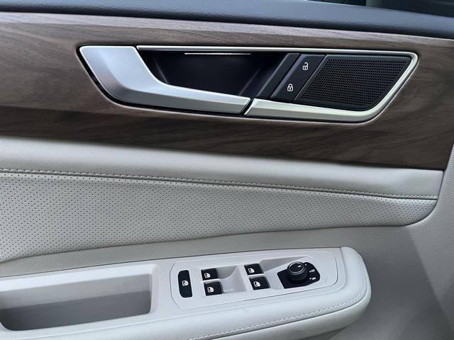 new 2026 Volkswagen Atlas car, priced at $45,039