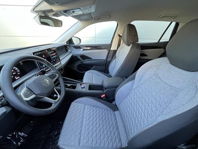 new 2025 Volkswagen Tiguan car, priced at $28,015