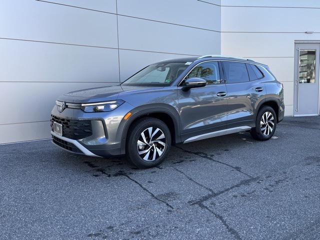 new 2025 Volkswagen Tiguan car, priced at $28,015
