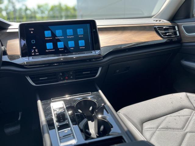 new 2025 Volkswagen Atlas car, priced at $44,873
