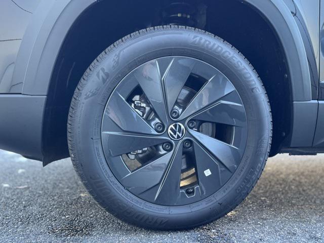 new 2025 Volkswagen Taos car, priced at $24,848