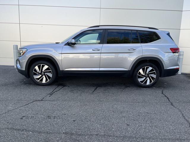 used 2025 Volkswagen Atlas car, priced at $38,892