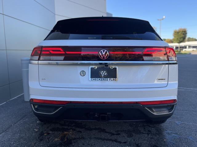 new 2026 Volkswagen Atlas Cross Sport car, priced at $46,876