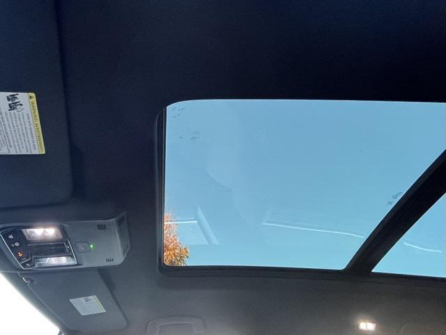 new 2026 Volkswagen Atlas Cross Sport car, priced at $46,876