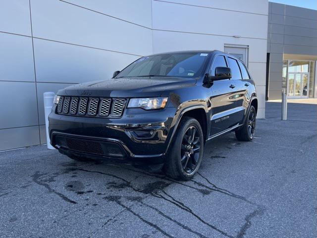 used 2020 Jeep Grand Cherokee car, priced at $24,989