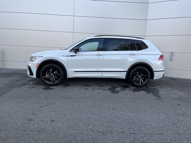 new 2024 Volkswagen Tiguan car, priced at $33,296