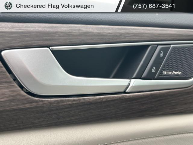 new 2026 Volkswagen Atlas car, priced at $53,608