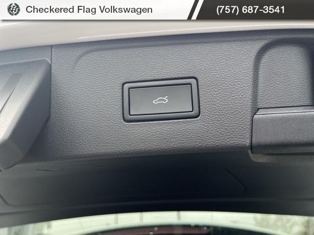 new 2026 Volkswagen Atlas car, priced at $53,608