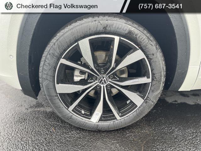 new 2026 Volkswagen Atlas car, priced at $53,608