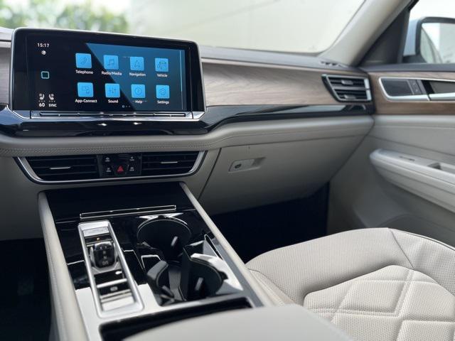 new 2025 Volkswagen Atlas car, priced at $40,653
