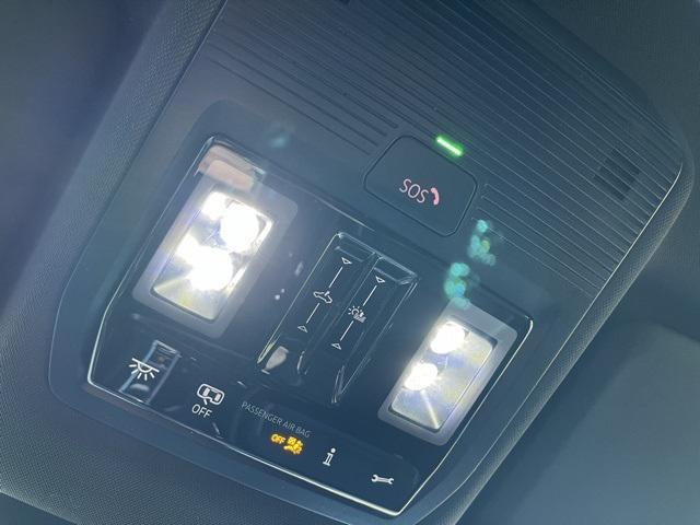 new 2026 Volkswagen Atlas Cross Sport car, priced at $53,772