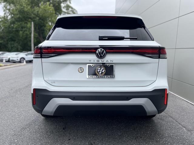 new 2025 Volkswagen Tiguan car, priced at $31,861