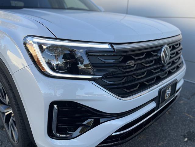 new 2026 Volkswagen Atlas Cross Sport car, priced at $54,209