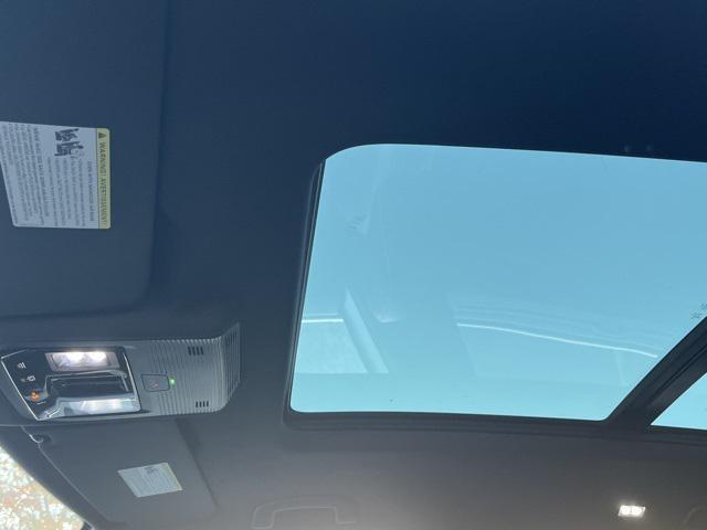 new 2026 Volkswagen Atlas Cross Sport car, priced at $54,209