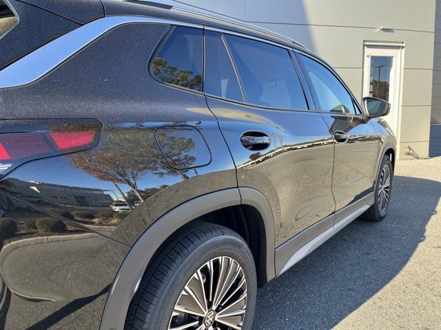 new 2026 Volkswagen Tiguan car, priced at $32,681