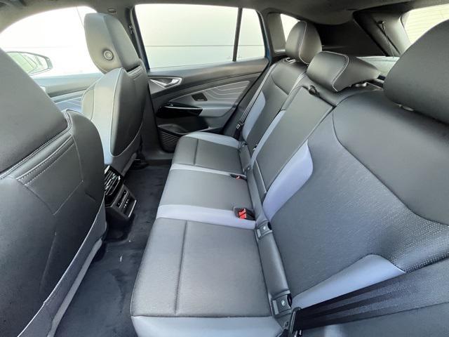 new 2025 Volkswagen ID.4 car, priced at $52,385