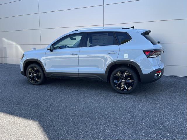 new 2025 Volkswagen Taos car, priced at $31,010