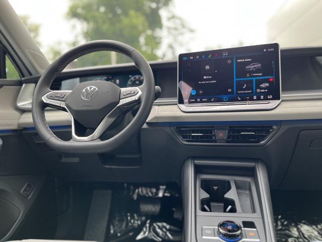 new 2025 Volkswagen Tiguan car, priced at $31,082