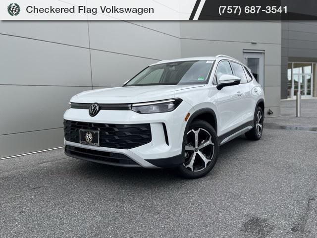new 2025 Volkswagen Tiguan car, priced at $32,032