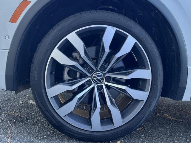 used 2022 Volkswagen Tiguan car, priced at $23,390