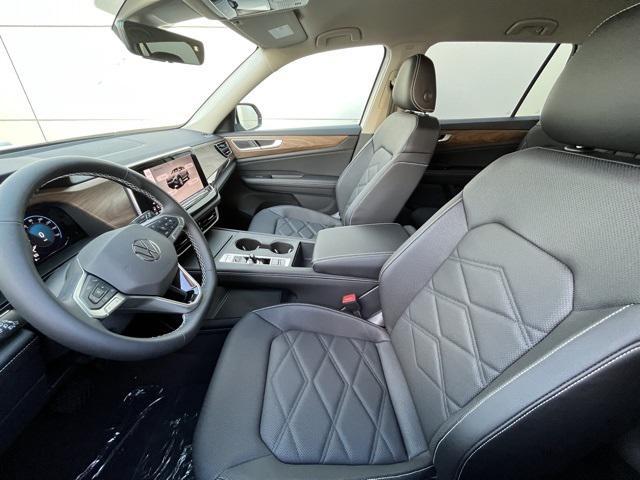 new 2026 Volkswagen Atlas car, priced at $41,670