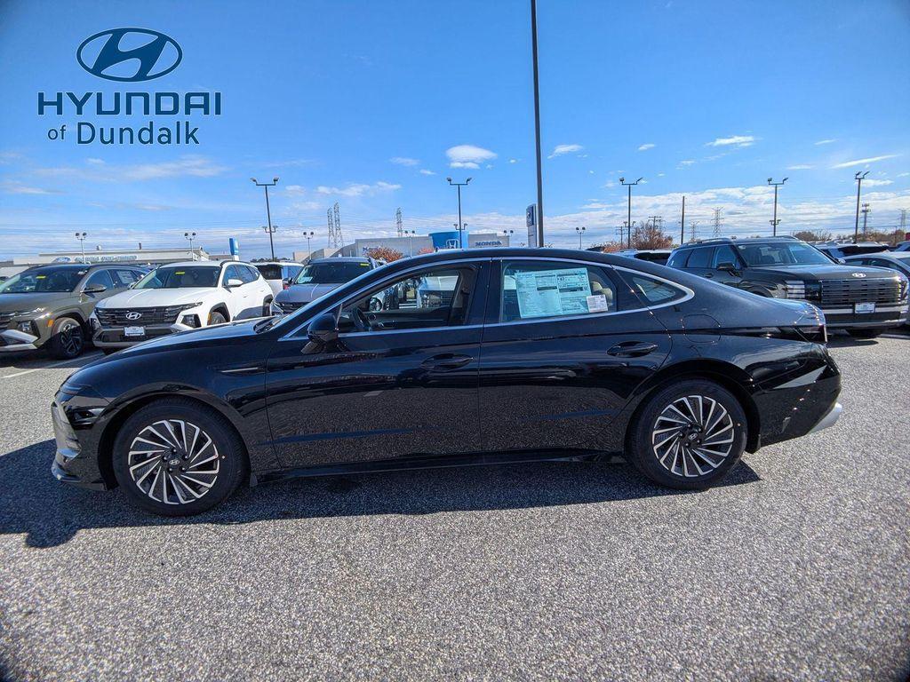 new 2026 Hyundai Sonata Hybrid car, priced at $38,909