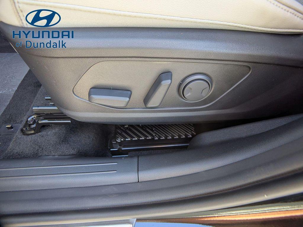 new 2026 Hyundai TUCSON Hybrid car, priced at $40,571