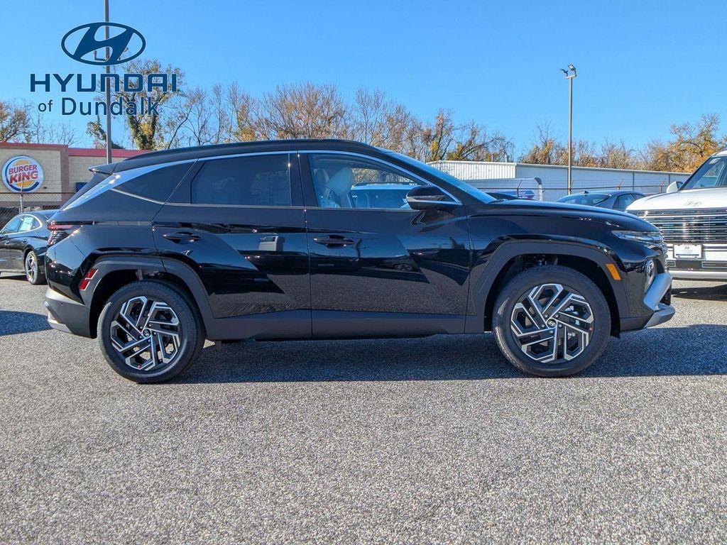 new 2026 Hyundai TUCSON Hybrid car, priced at $40,571