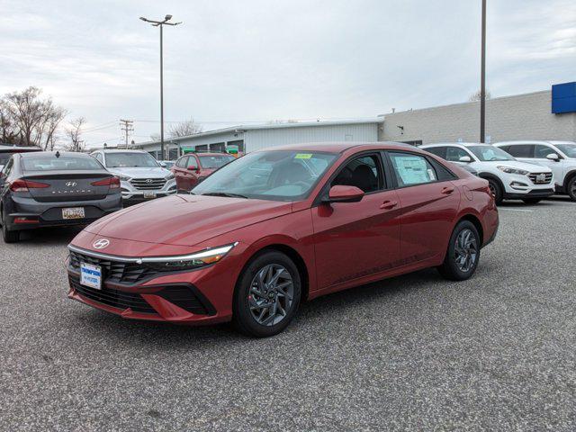 new 2024 Hyundai Elantra car, priced at $24,647