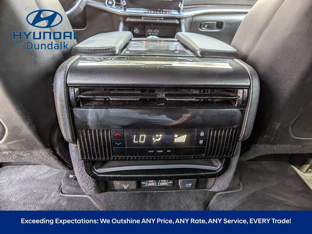 used 2022 Jeep Wagoneer car, priced at $38,999