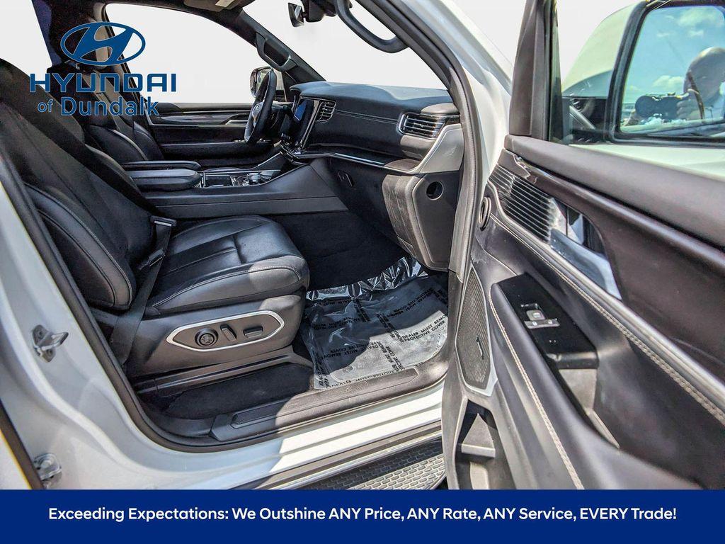 used 2022 Jeep Wagoneer car, priced at $38,999