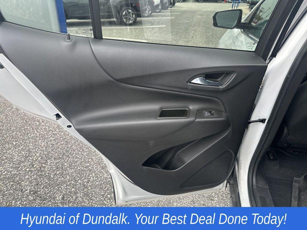 used 2022 Chevrolet Equinox car, priced at $17,000