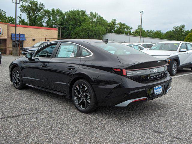 new 2024 Hyundai Sonata car, priced at $29,357