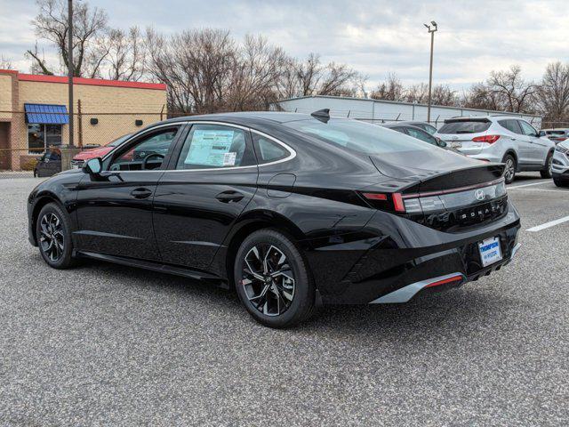 new 2024 Hyundai Sonata car, priced at $29,323