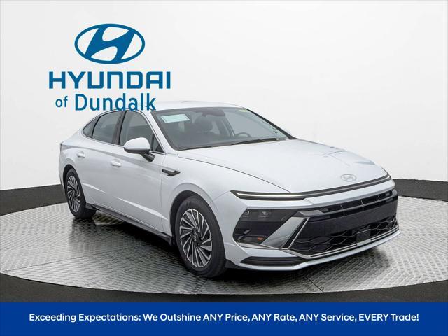 new 2025 Hyundai Sonata Hybrid car, priced at $31,621