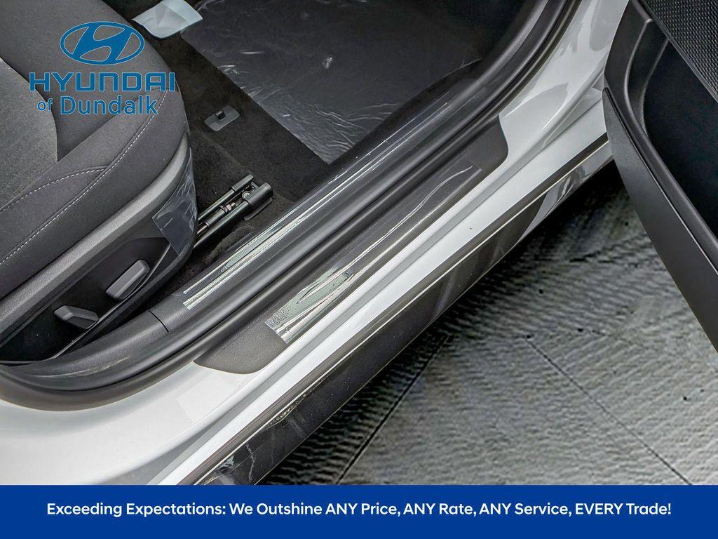 new 2025 Hyundai Sonata Hybrid car, priced at $28,700