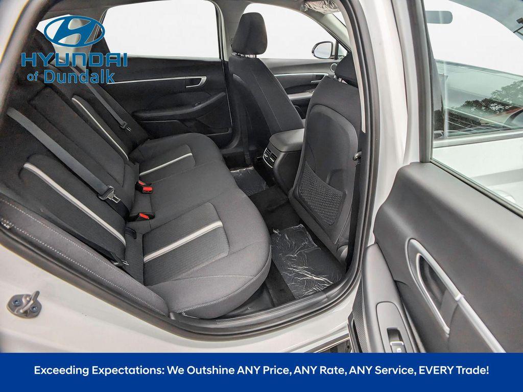 new 2025 Hyundai Sonata Hybrid car, priced at $28,700