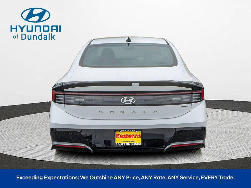 new 2025 Hyundai Sonata Hybrid car, priced at $28,700