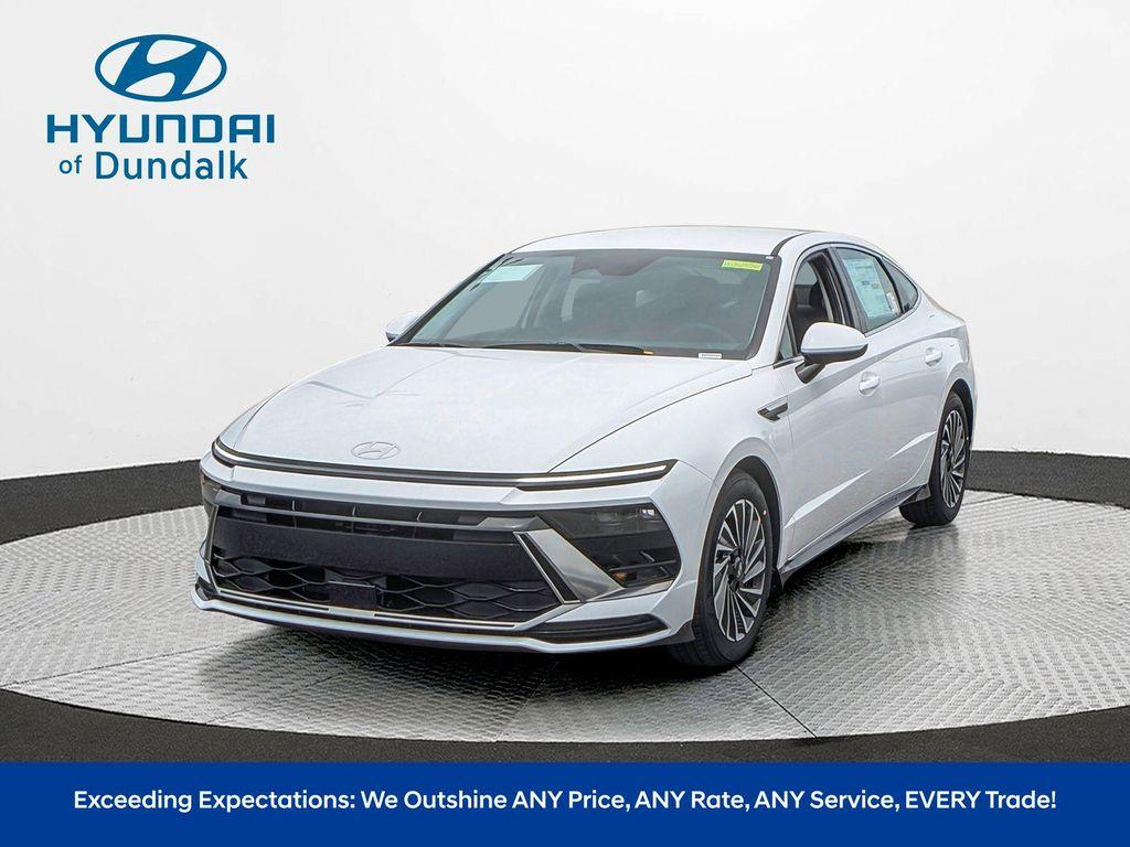 new 2025 Hyundai Sonata Hybrid car, priced at $28,700