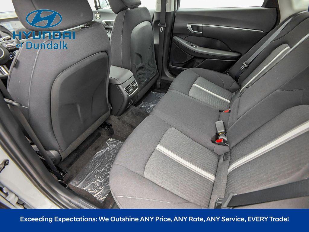 new 2025 Hyundai Sonata Hybrid car, priced at $28,700