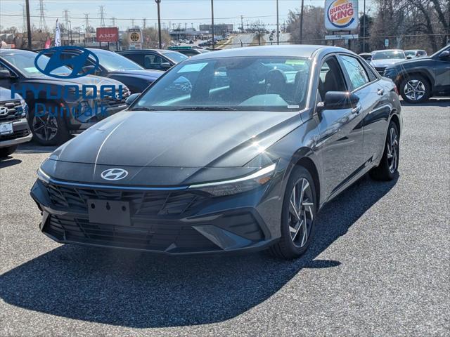 new 2025 Hyundai Elantra car, priced at $22,552