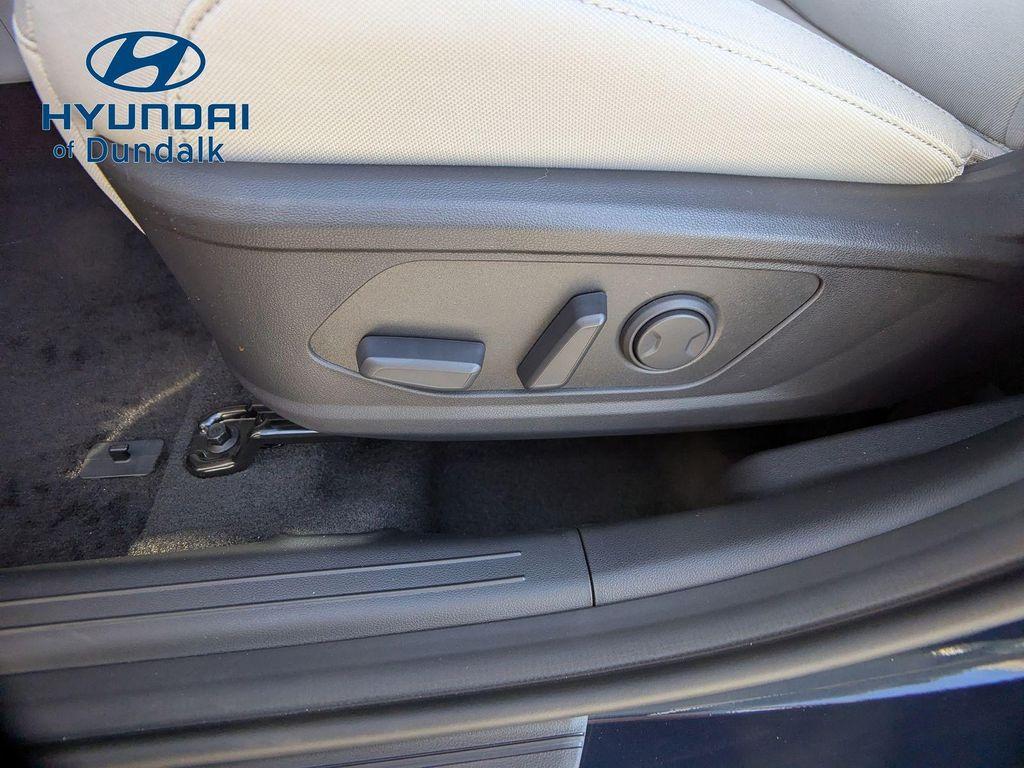 new 2026 Hyundai TUCSON Hybrid car, priced at $32,508