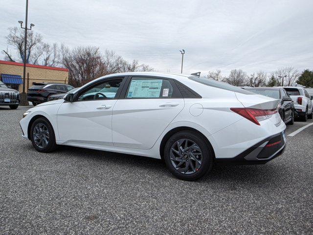 new 2024 Hyundai Elantra HEV car, priced at $28,435