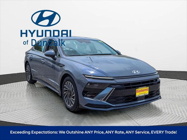 new 2025 Hyundai Sonata Hybrid car, priced at $31,257