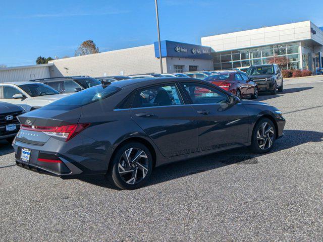 new 2025 Hyundai Elantra car, priced at $27,007