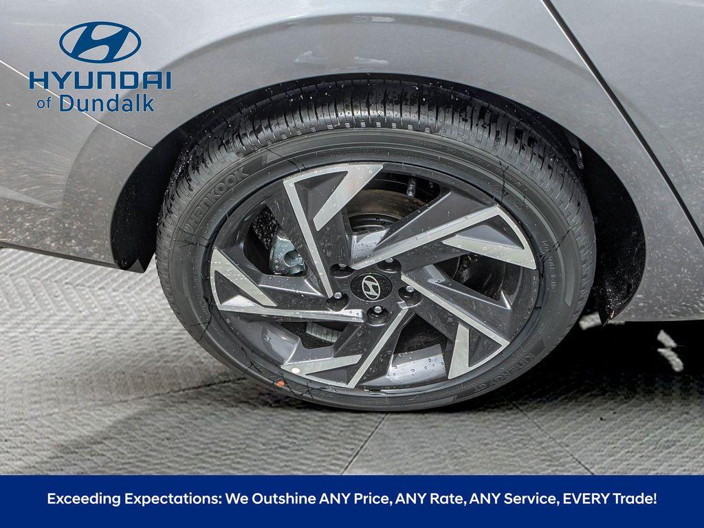 new 2025 Hyundai ELANTRA HEV car, priced at $25,999