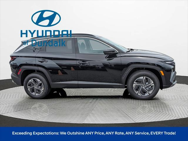 new 2025 Hyundai TUCSON Hybrid car, priced at $33,640