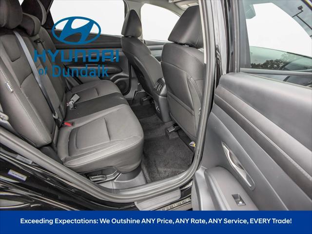 new 2025 Hyundai TUCSON Hybrid car, priced at $33,640
