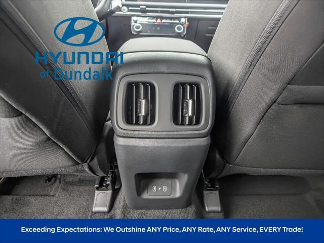 new 2025 Hyundai TUCSON Hybrid car, priced at $33,640